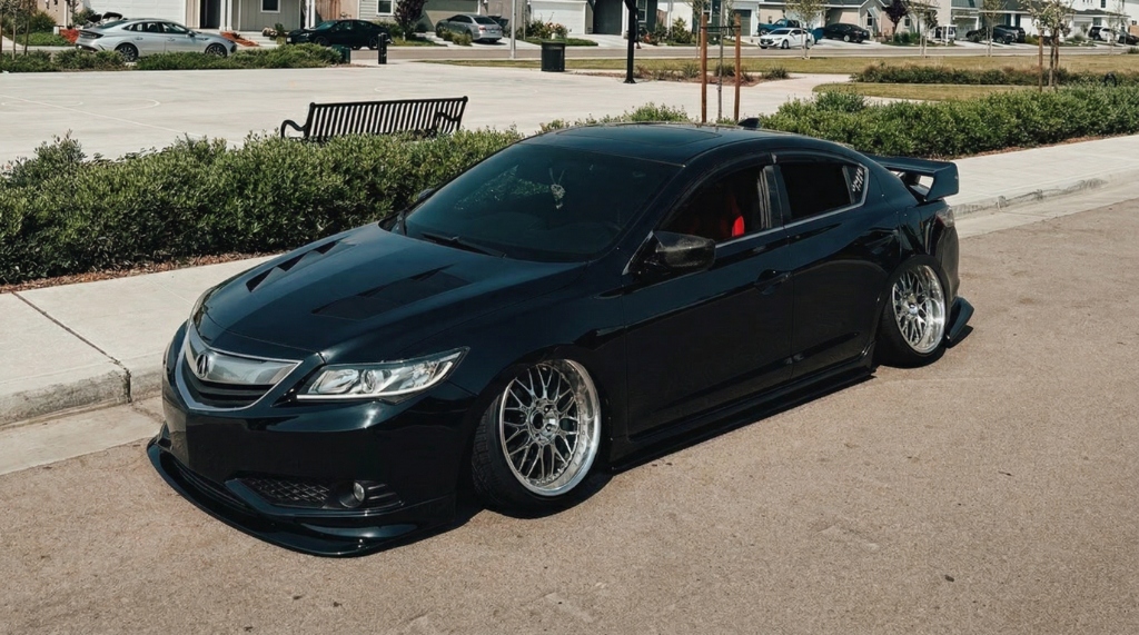 Before - Black Acura ILX